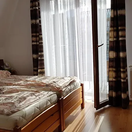 Pod Kopiencem Grzegorz Plata *