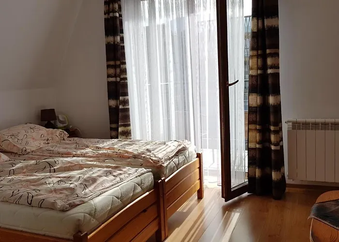 Pod Kopiencem Grzegorz Plata *